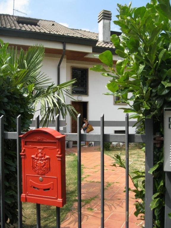 La Casa Dei Pini Bed & Breakfast Malnate